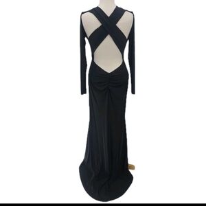 VENUS Women's Medium Elegant Black Backless Plunge Back Gown PAPR Dress
